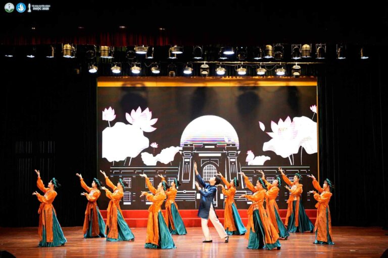 0b5f245d-9864-48eb-a6b4-636f71a3a5d3